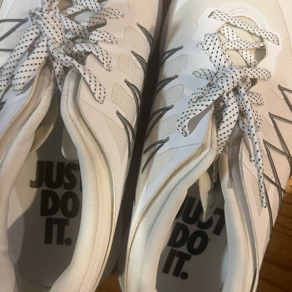 Nike golf shoes - Picture 7 of 11